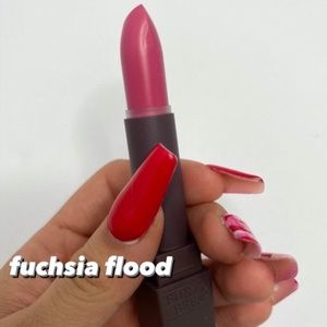 lipstick fuchsia flood 512